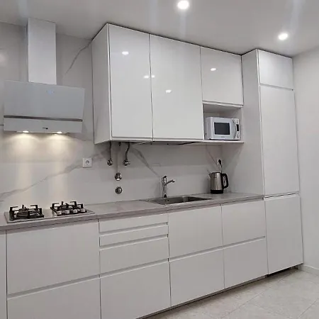 Double Bedroom With Private Bathroom By Harbour *